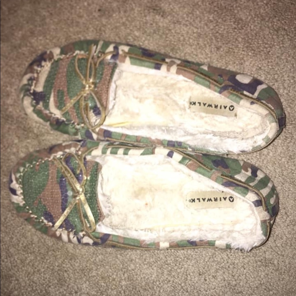Used Camo Moccasins